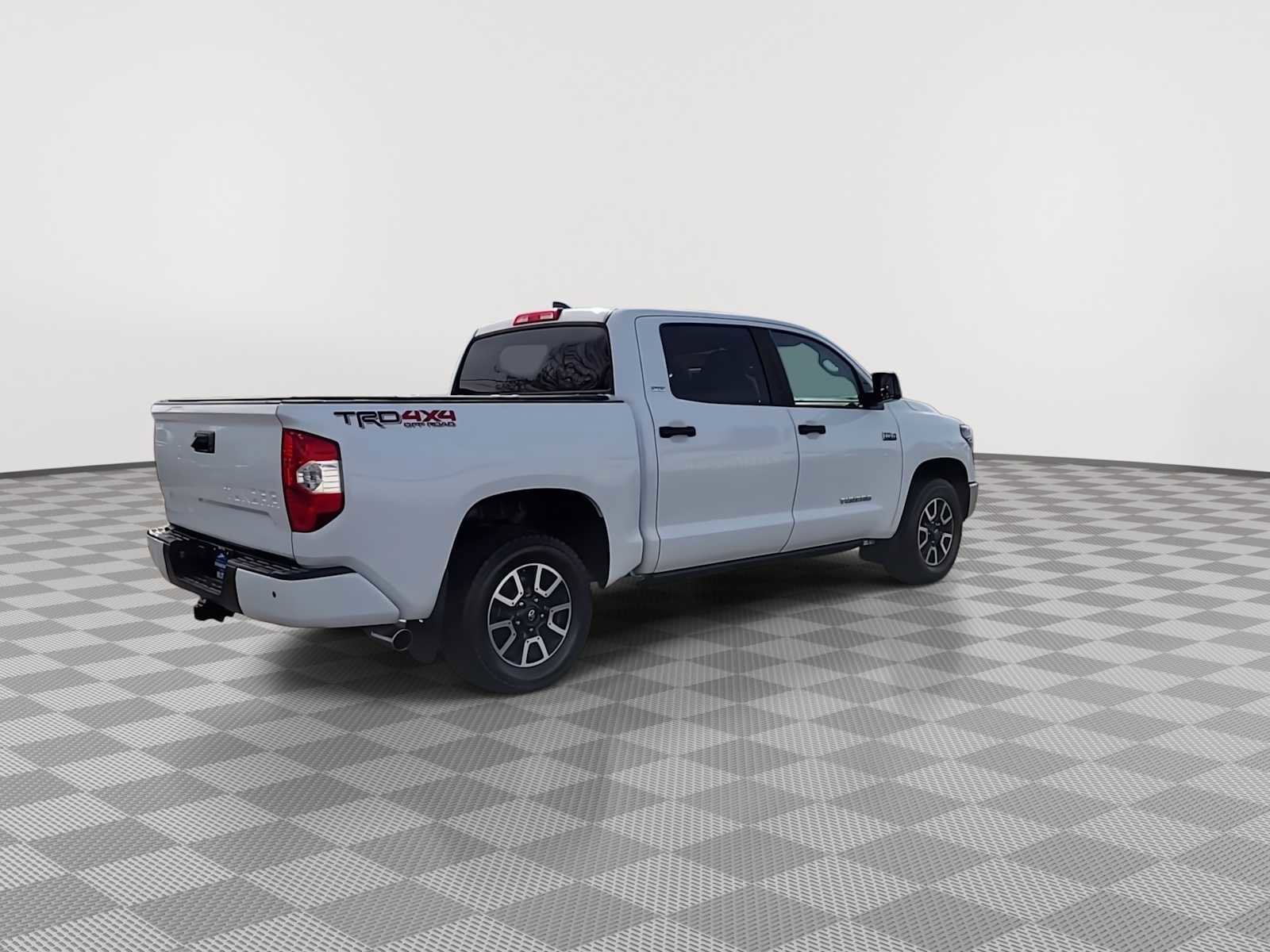 Used 2020 Toyota Tundra SR5 w/ TRD Off-Road Plus Package image 8