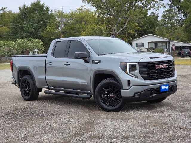 Used 2026 GMC Sierra 1500 Elevation w/ Elevation Select Package AWD/4WD image 2