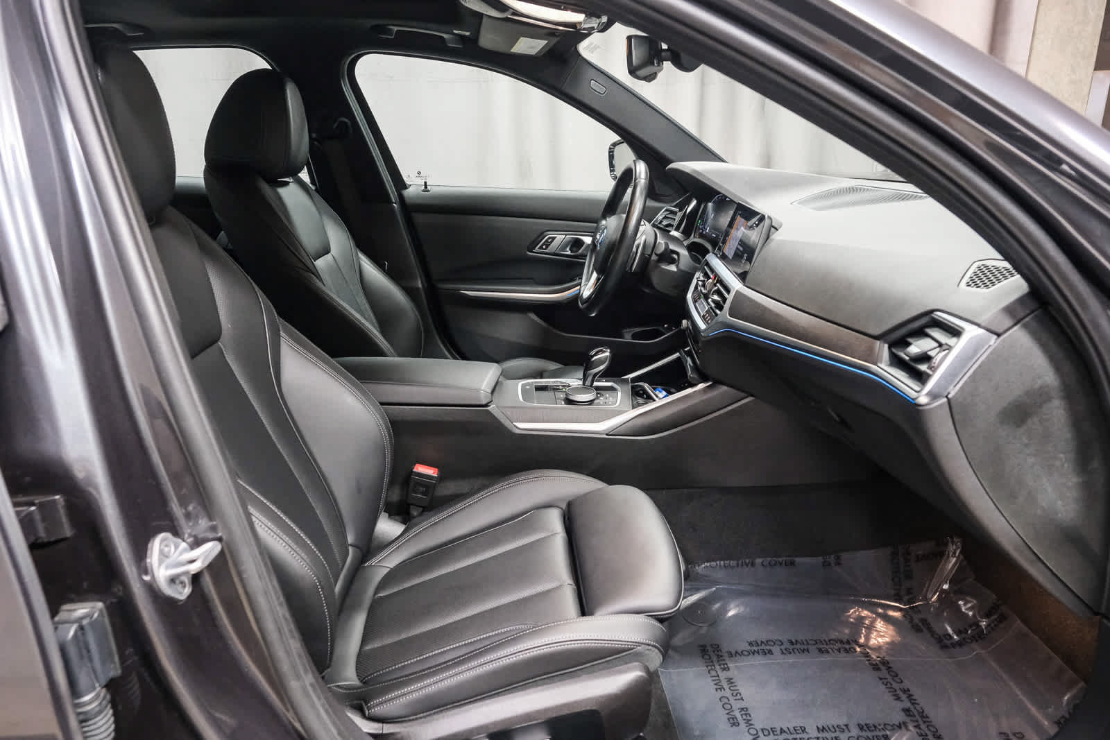 Used 2022 BMW 330e w/ Driving Assistance Package RWD image 22