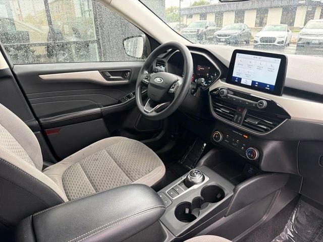 Used 2022 Ford Escape SE AWD/4WD image 12