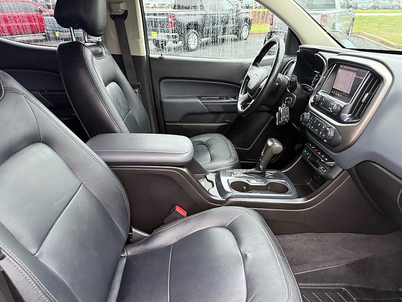 Used 2019 Chevrolet Colorado Z71 w/ Z71 Midnight Edition AWD/4WD image 21