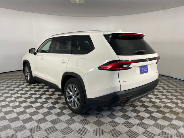 Used 2024 Toyota Grand Highlander AWD image 22