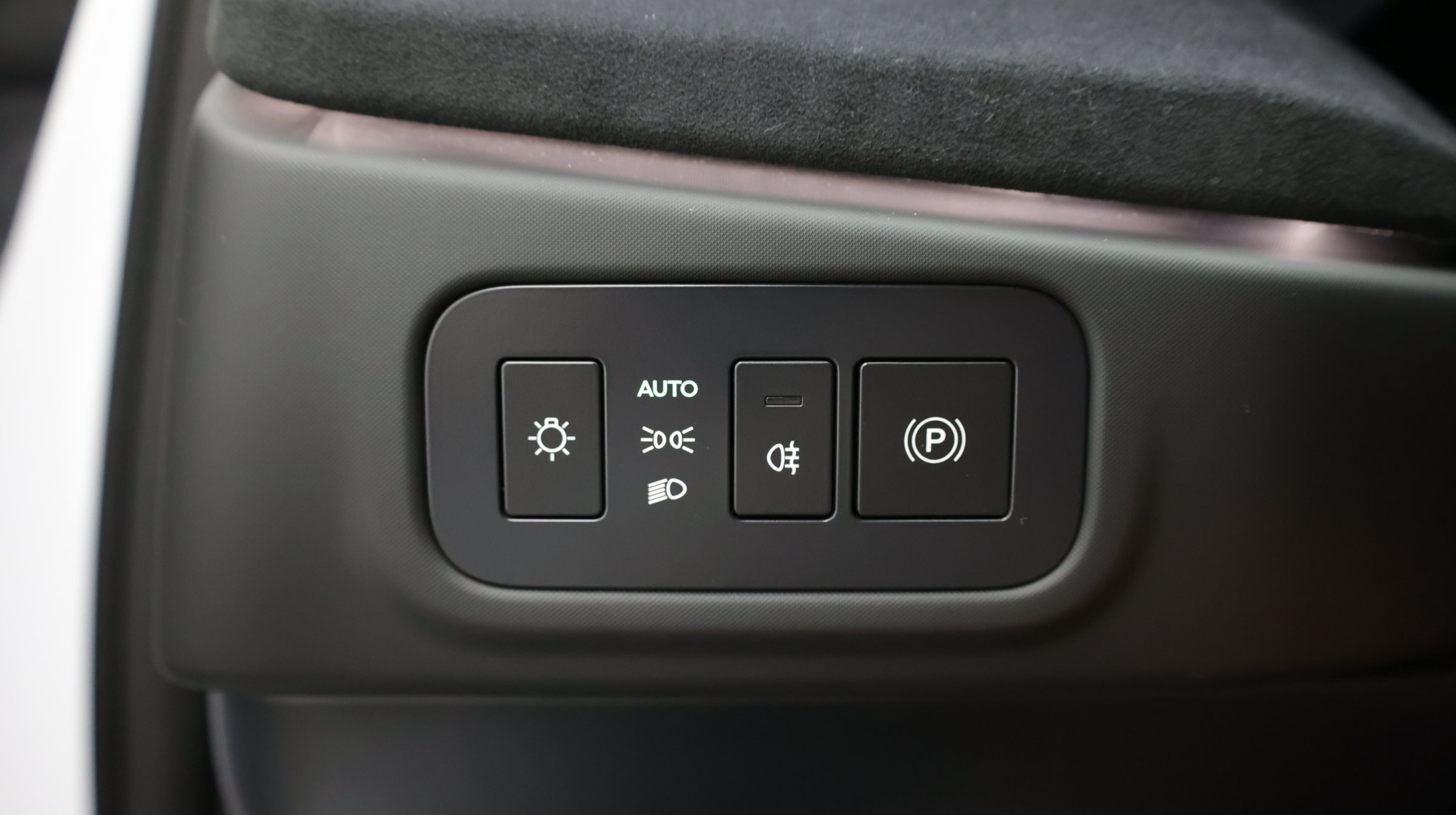 Used 2023 Fisker Ocean Sport FWD image 18