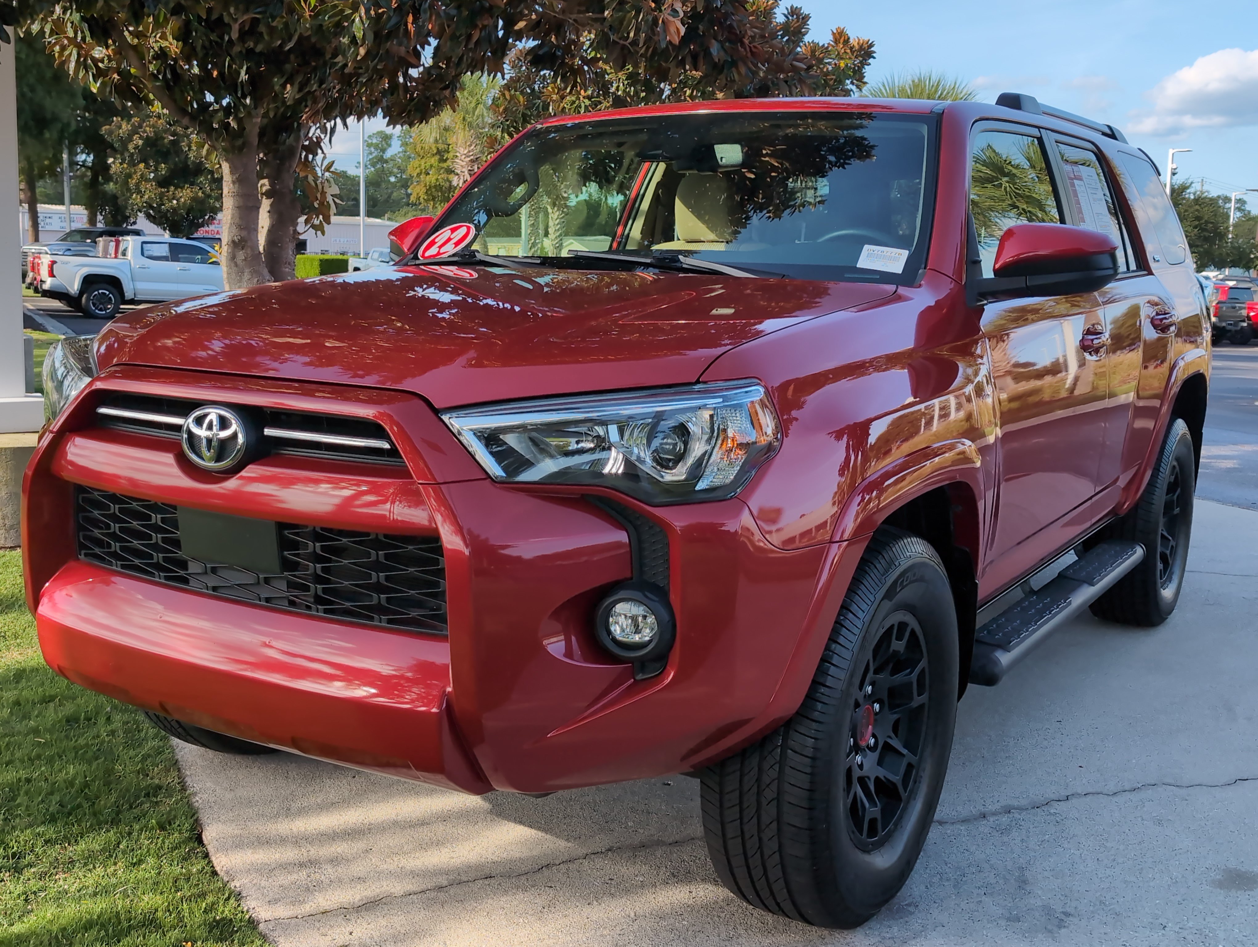 Used 2022 Toyota 4Runner SR5 RWD image 5