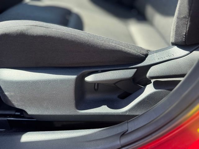 Used 2025 Toyota Camry LE image 8