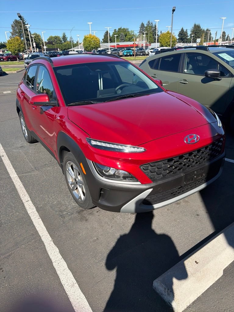 Used 2022 Hyundai Kona SEL AWD/4WD image 1