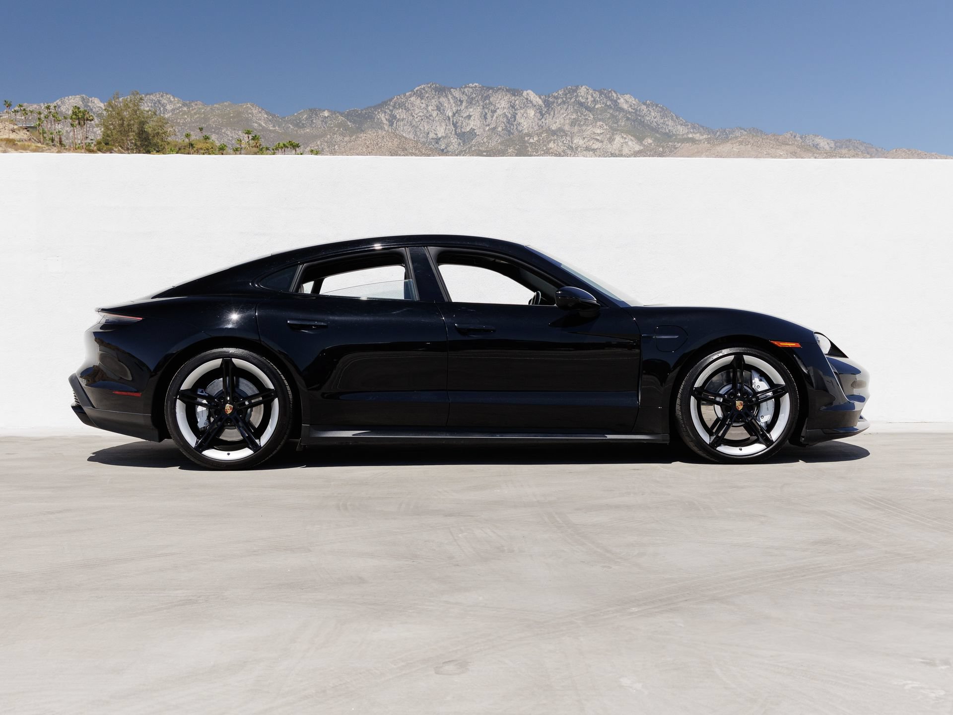 Certified 2021 Porsche Taycan Turbo AWD/4WD image 8