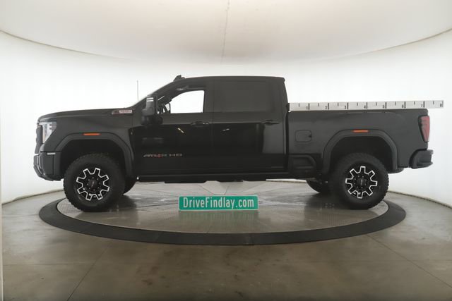 Used 2025 GMC Sierra 2500 AT4X image 9