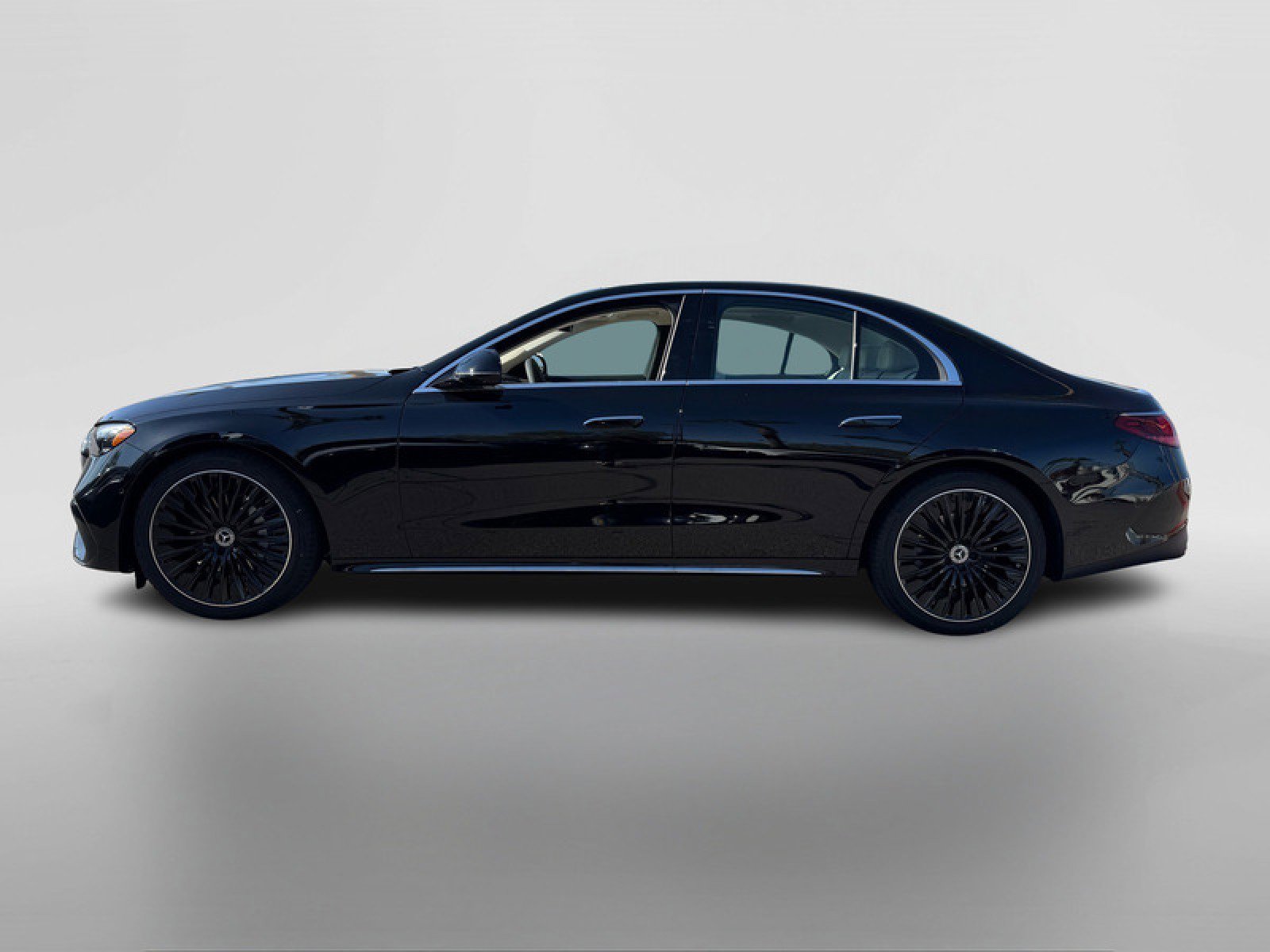 New 2026 Mercedes-Benz E 350 Sedan image 2