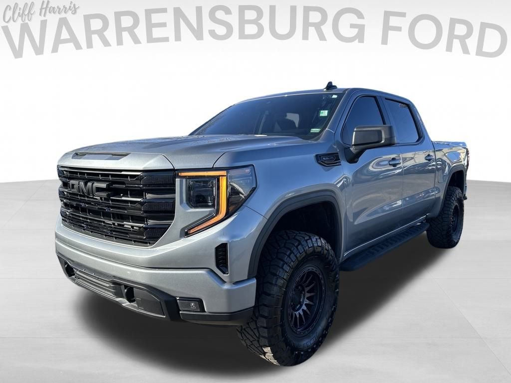 Used 2025 GMC Sierra 1500 Elevation image 3