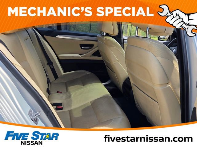 Used 2016 BMW 550i Sedan RWD image 16