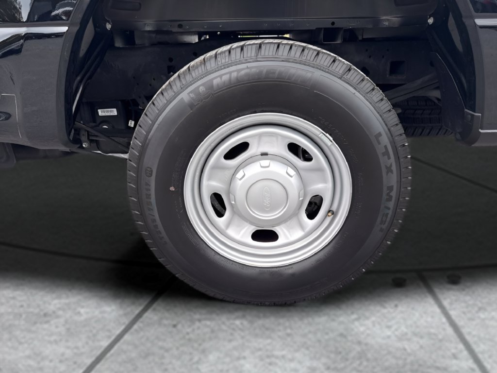 Used 2022 Ford F250 XL RWD image 26