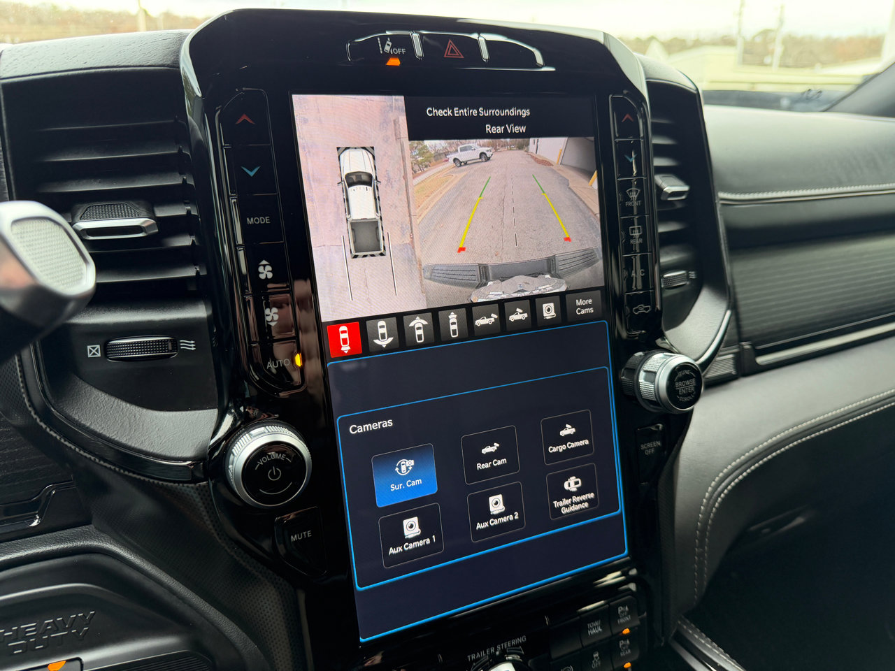 Used 2023 RAM 2500 Limited image 20