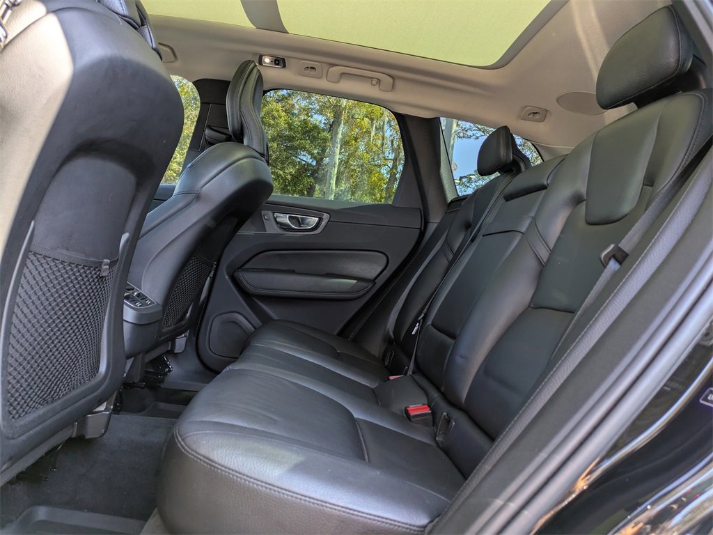 Used 2019 Volvo XC60 T5 Inscription w/ Protection Package Premier image 16