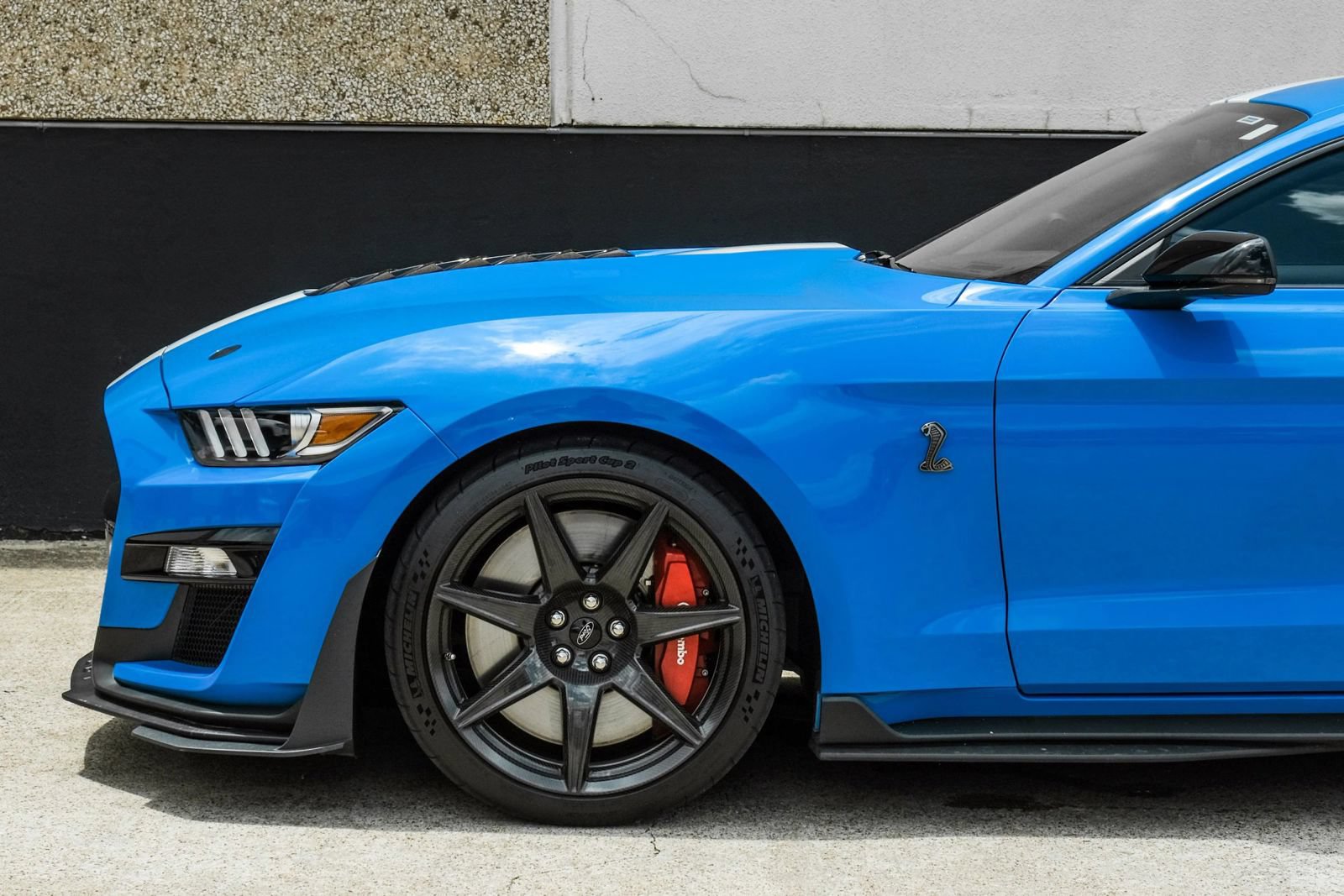 Used 2022 Ford Mustang Shelby GT500 w/ Carbon Fiber Track Pack RWD image 15