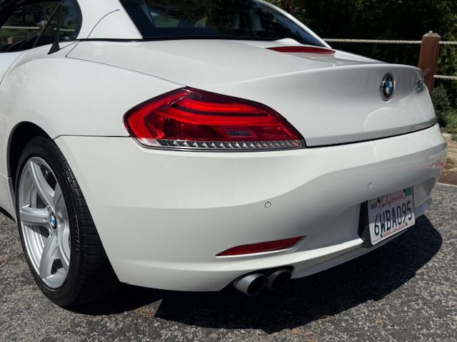 Used 2012 BMW Z4 sDrive28i RWD image 14