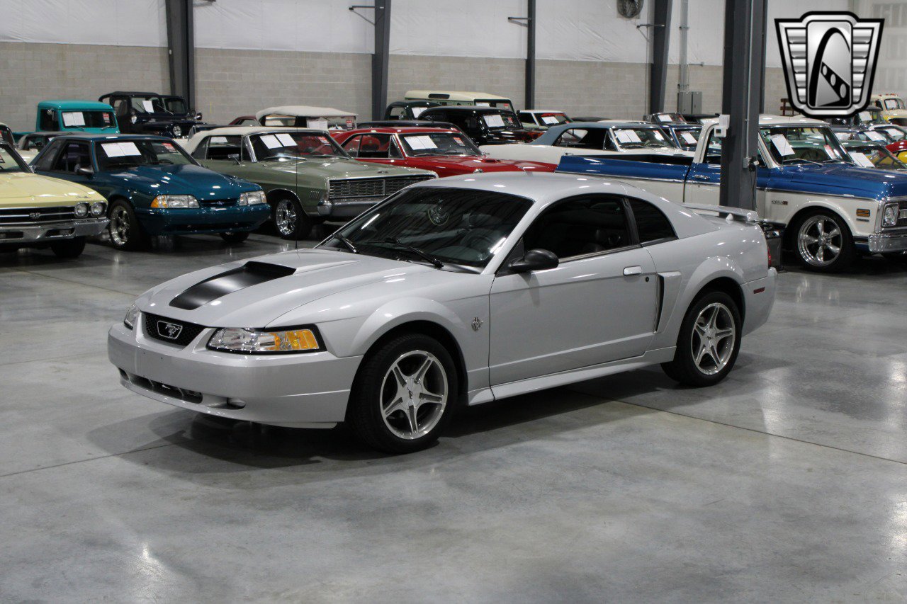 Used 1999 Ford Mustang GT image 14