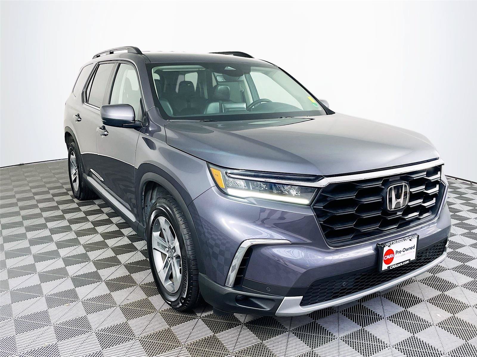 Used 2024 Honda Pilot EX-L image 1