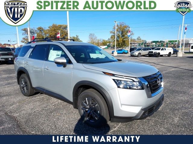 New 2025 Nissan Pathfinder SV