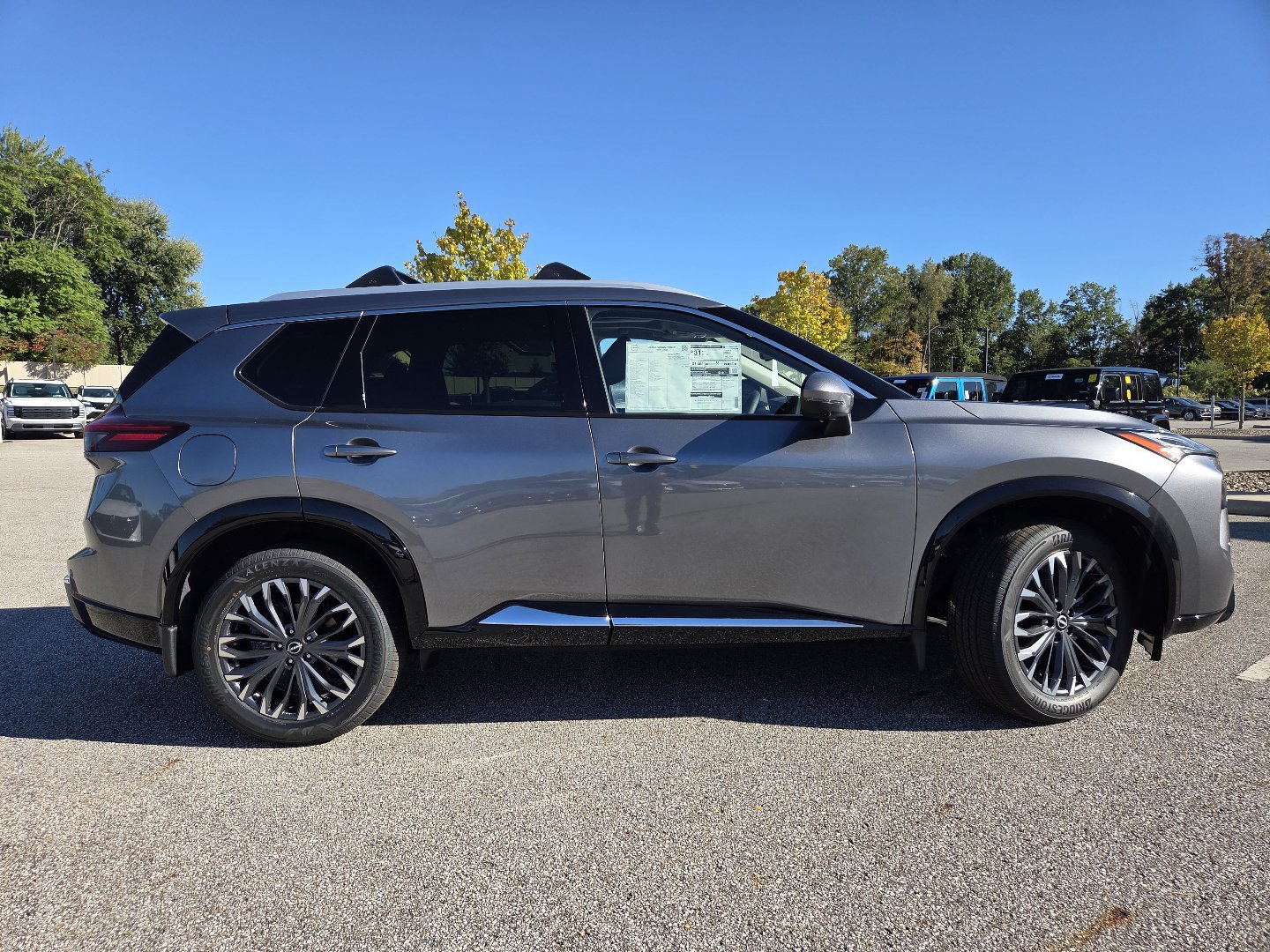 New 2026 Nissan Rogue Platinum AWD/4WD image 22