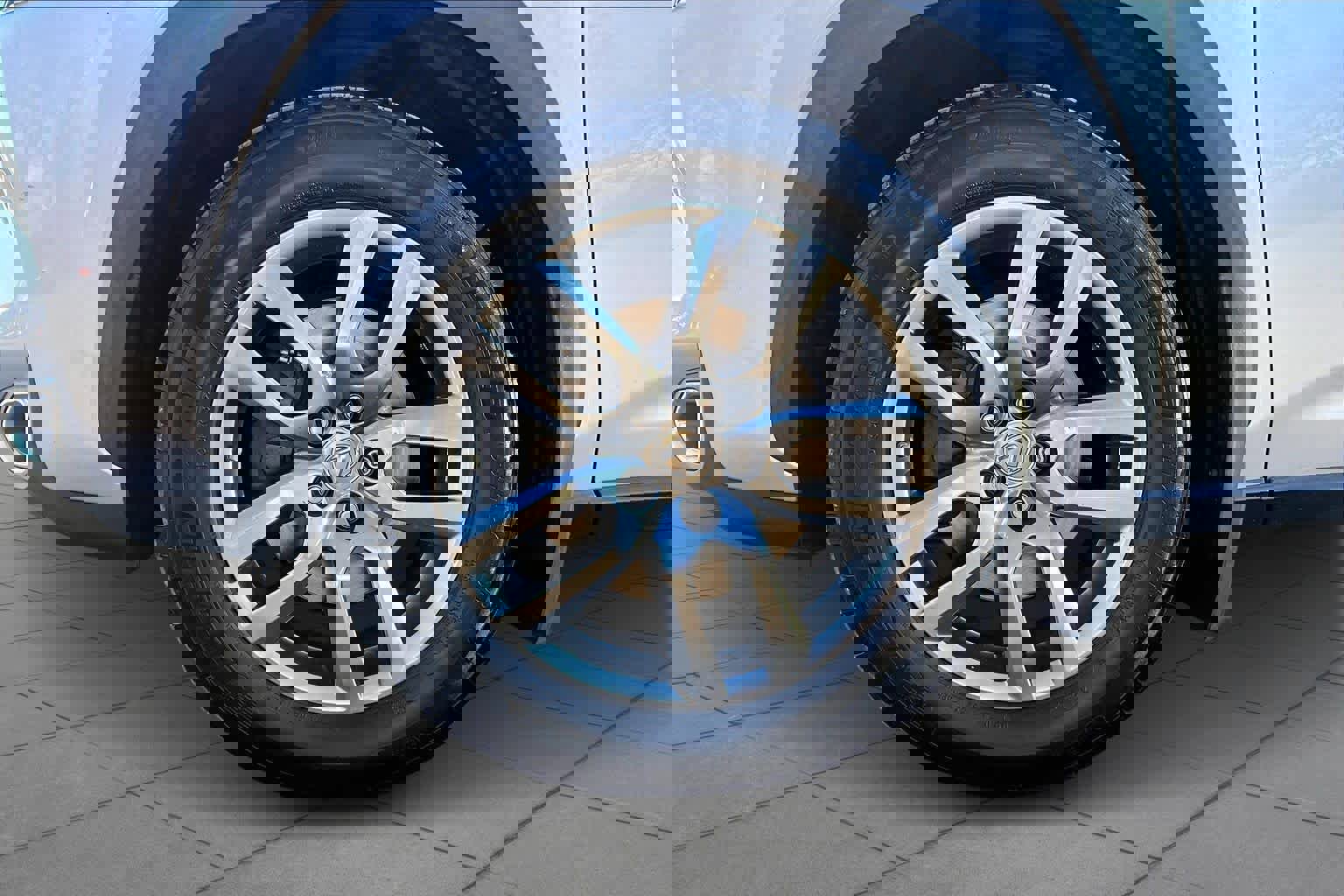 Used 2015 Lexus NX 300h AWD w/ Luxury Package image 12