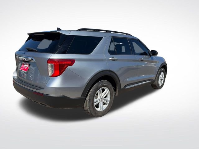 Used 2022 Ford Explorer XLT image 9