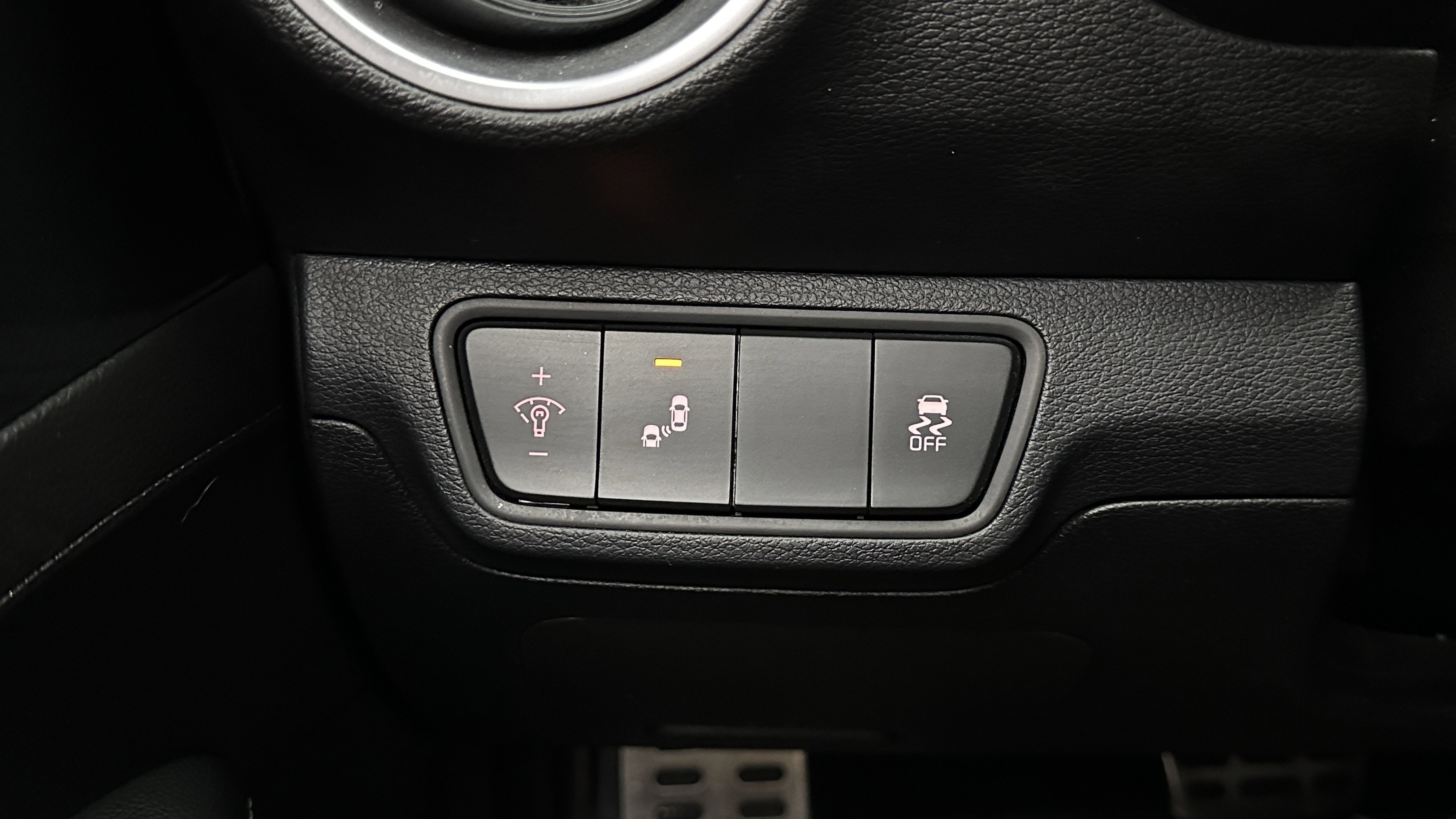 Used 2023 Kia Forte GT-Line w/ GT-Line Technology Package FWD image 23