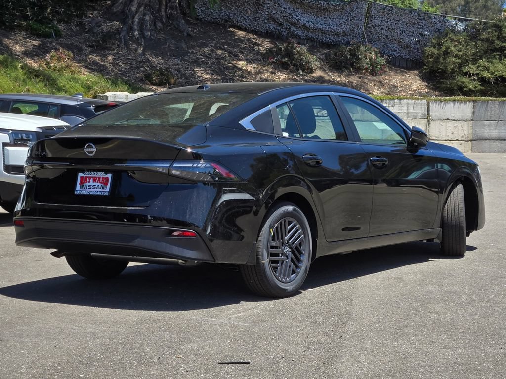 New 2026 Nissan Sentra SV w/ SV Convenience Package FWD image 4