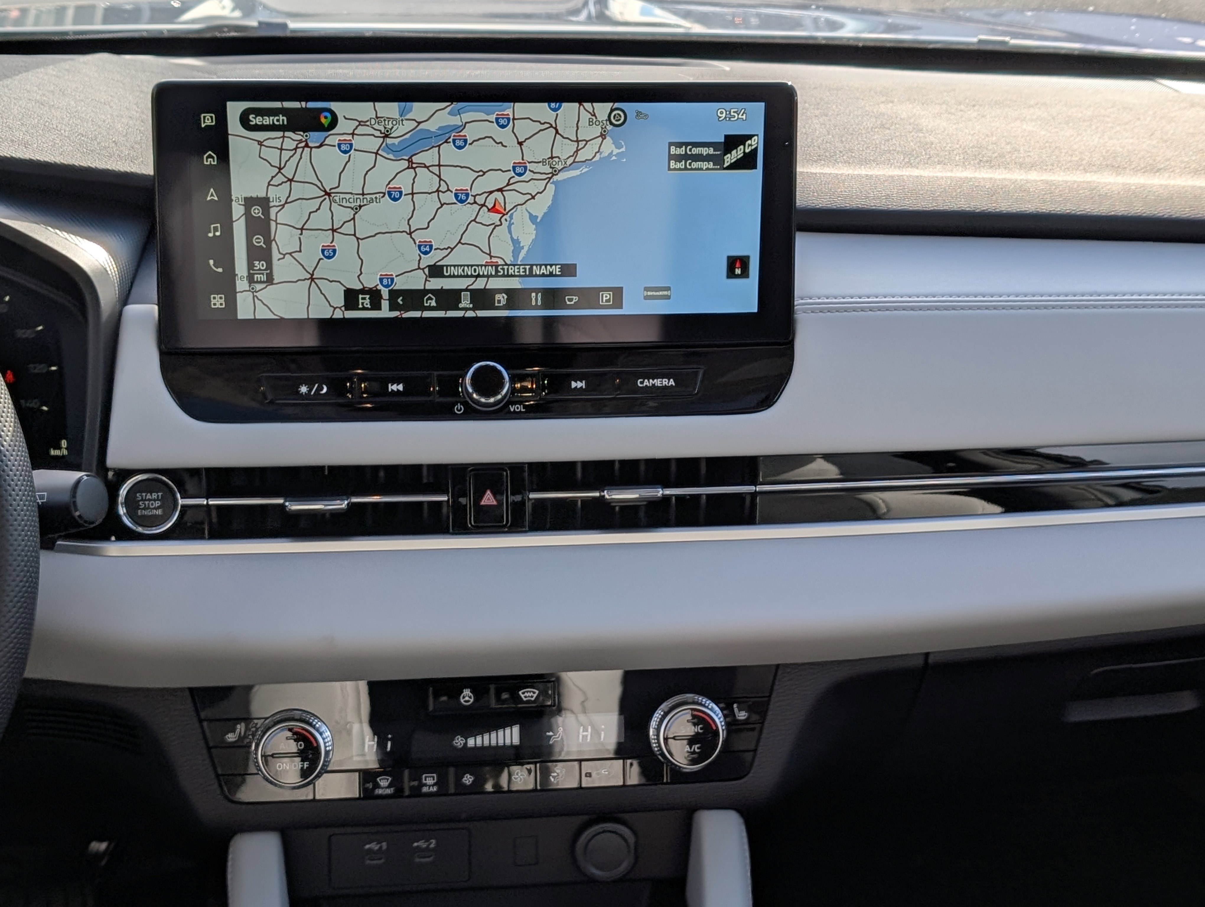 New 2026 Mitsubishi Outlander SE image 18