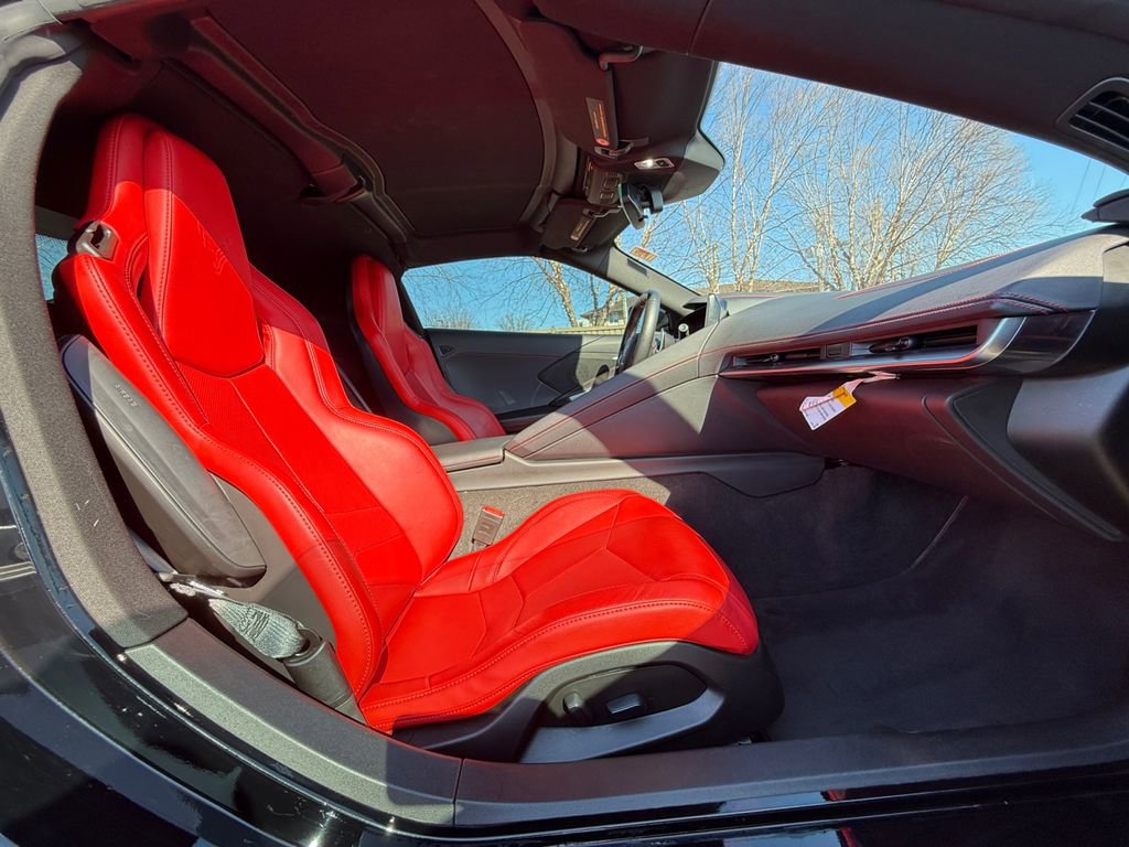 Used 2023 Chevrolet Corvette Stingray Coupe w/ Z51 Performance Package image 24