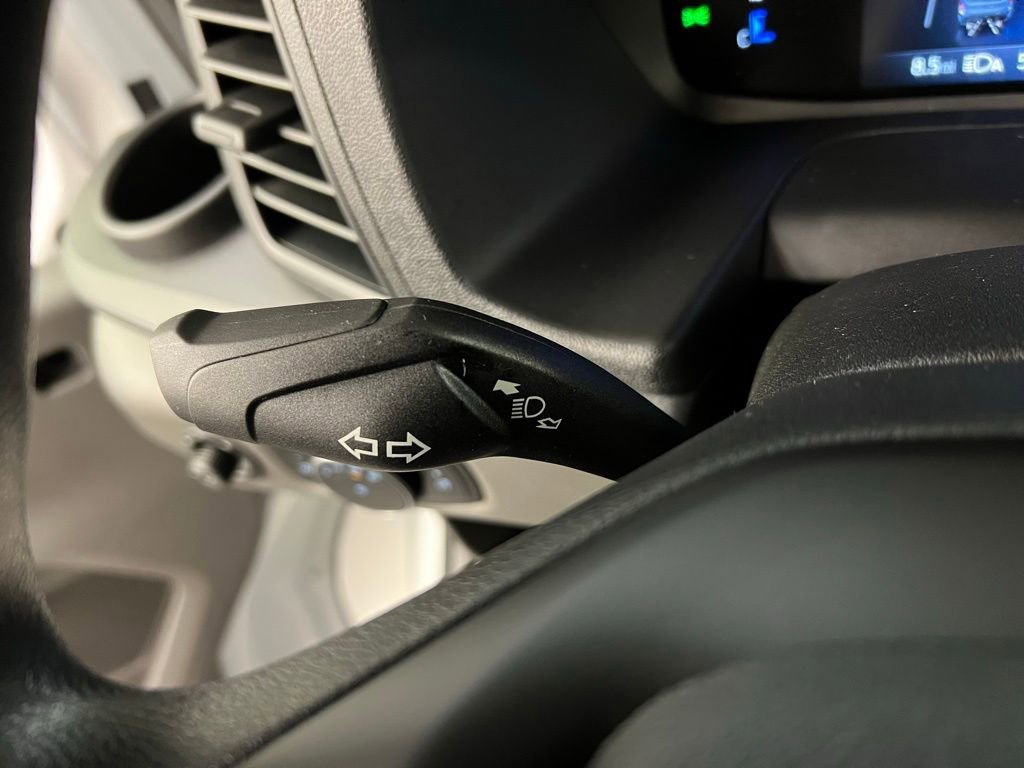 New 2026 Ford Transit 250 148 Medium Roof image 18