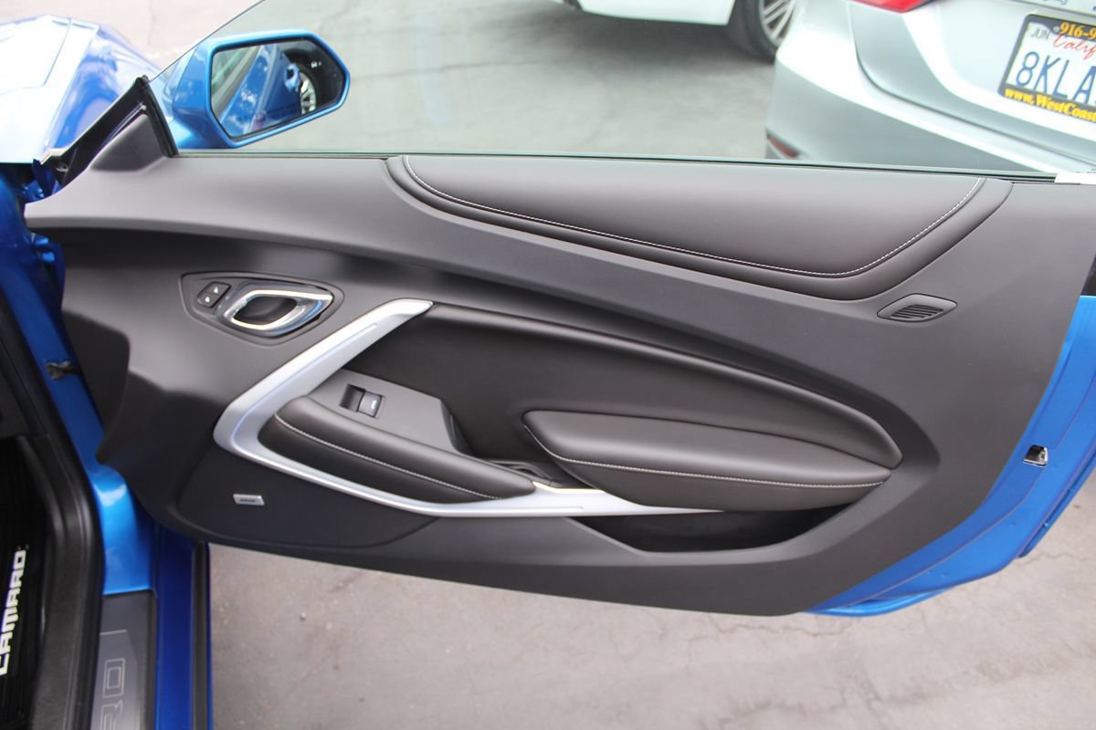 Used 2017 Chevrolet Camaro LT RWD image 20