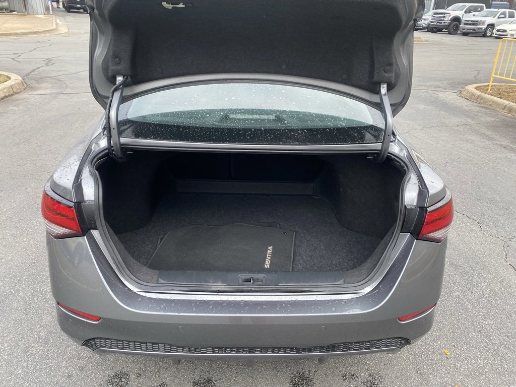 Used 2024 Nissan Sentra SV image 9