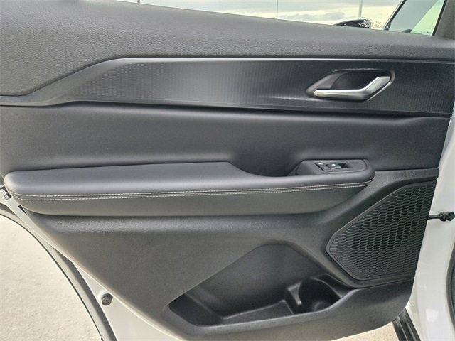 Used 2023 Jeep Grand Cherokee L Laredo image 31