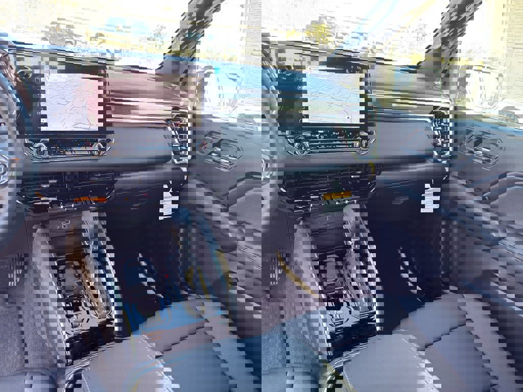 New 2026 GMC Canyon Elevation w/ Convenience Package image 24