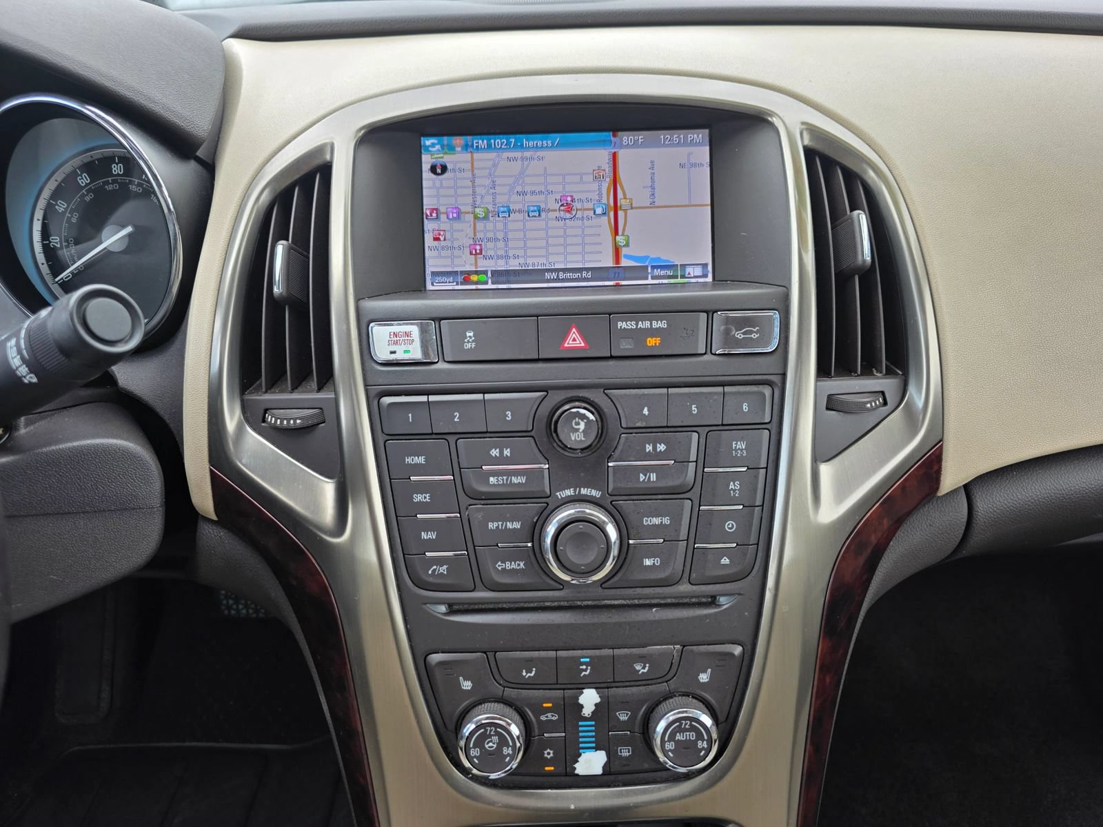 Used 2013 Buick Verano Leather FWD image 15