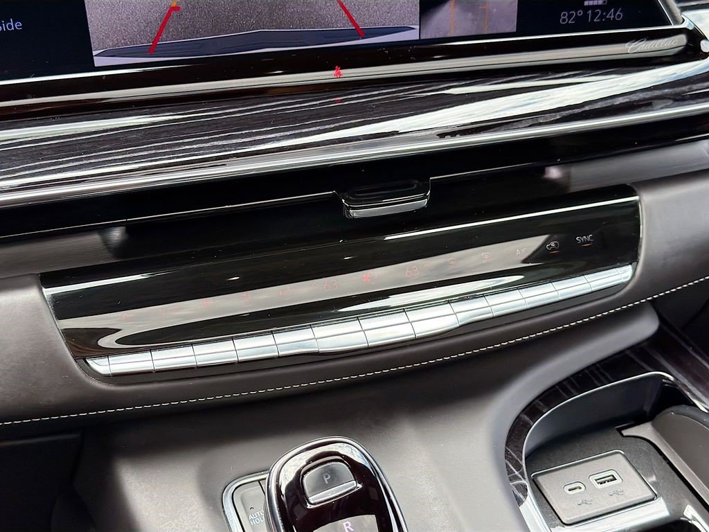 Certified 2023 Cadillac Escalade V AWD/4WD image 17