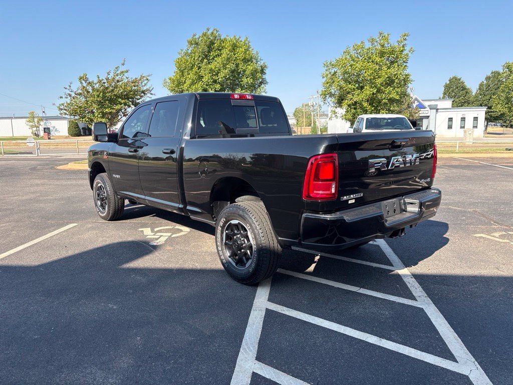 Used 2026 RAM 2500 Laramie AWD/4WD image 10