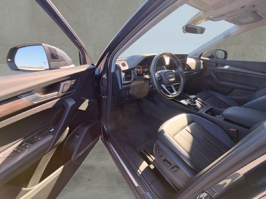 Used 2024 Audi Q5 2.0T Premium Plus AWD/4WD image 17
