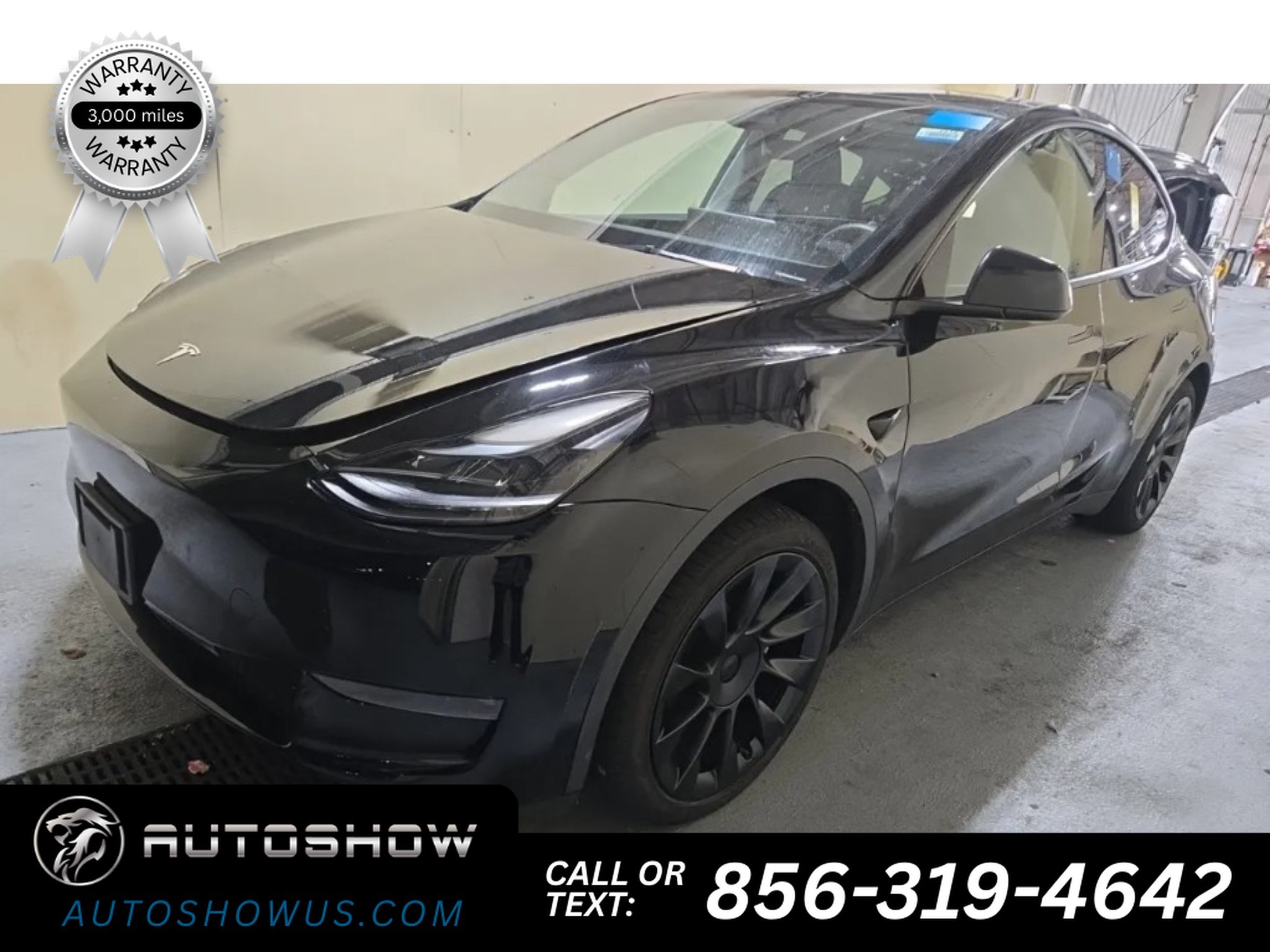 Used 2023 Tesla Model Y Long Range AWD/4WD image 1