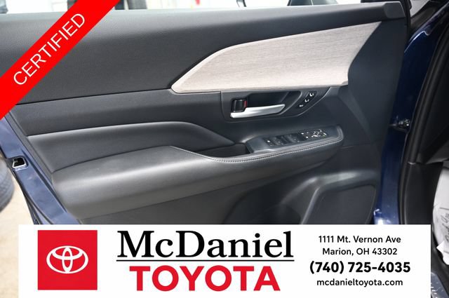 Certified 2024 Toyota Grand Highlander AWD image 29