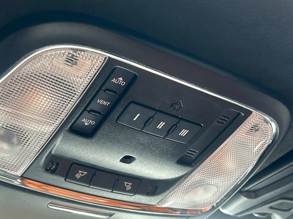 Used 2023 Dodge Charger SRT Hellcat w/ Harman/Kardon Audio Group RWD image 37