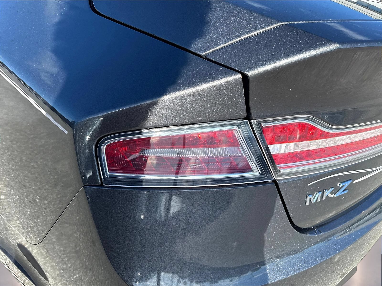 Used 2020 Lincoln MKZ Reserve w/ Elements Package FWD image 26