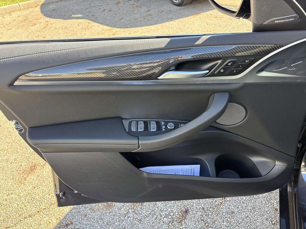 New 2025 BMW X4 M40i w/ Premium Package image 11