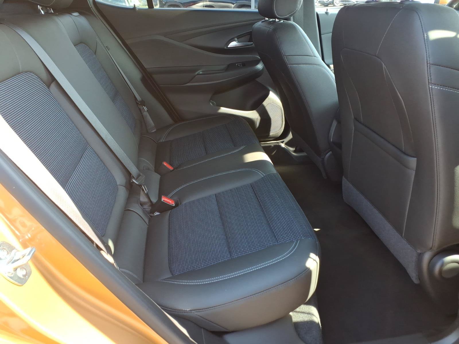 Certified 2024 Buick Envista Preferred FWD image 26