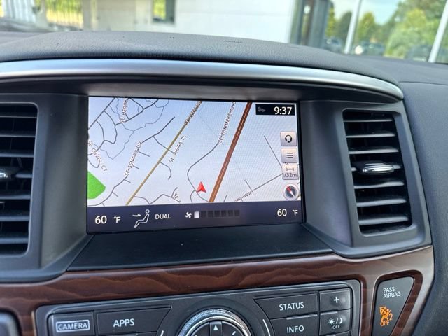 Used 2017 Nissan Pathfinder Platinum w/ Family Entertainment Package AWD/4WD image 34