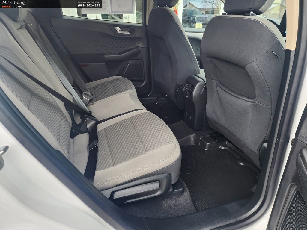 Used 2020 Ford Escape SE Sport image 14