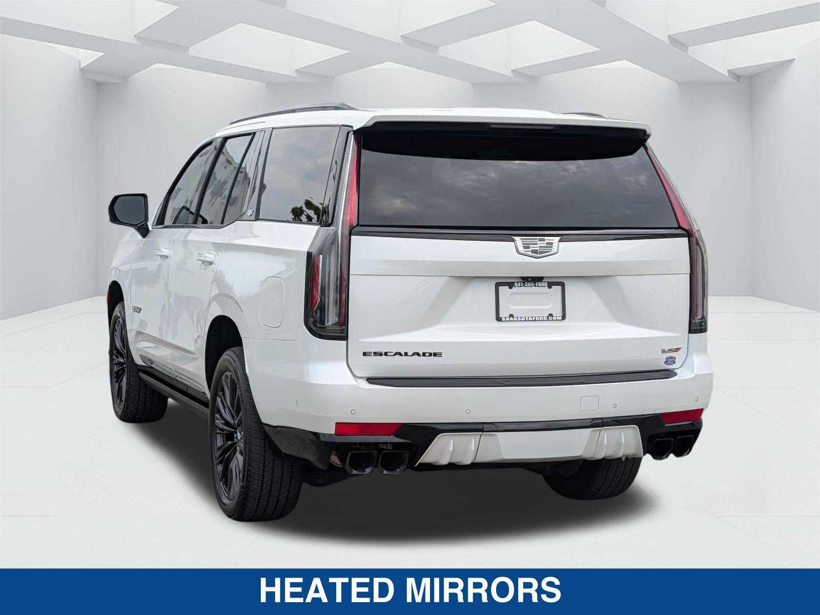 Used 2024 Cadillac Escalade V w/ LPO, ONYX Package AWD/4WD image 6