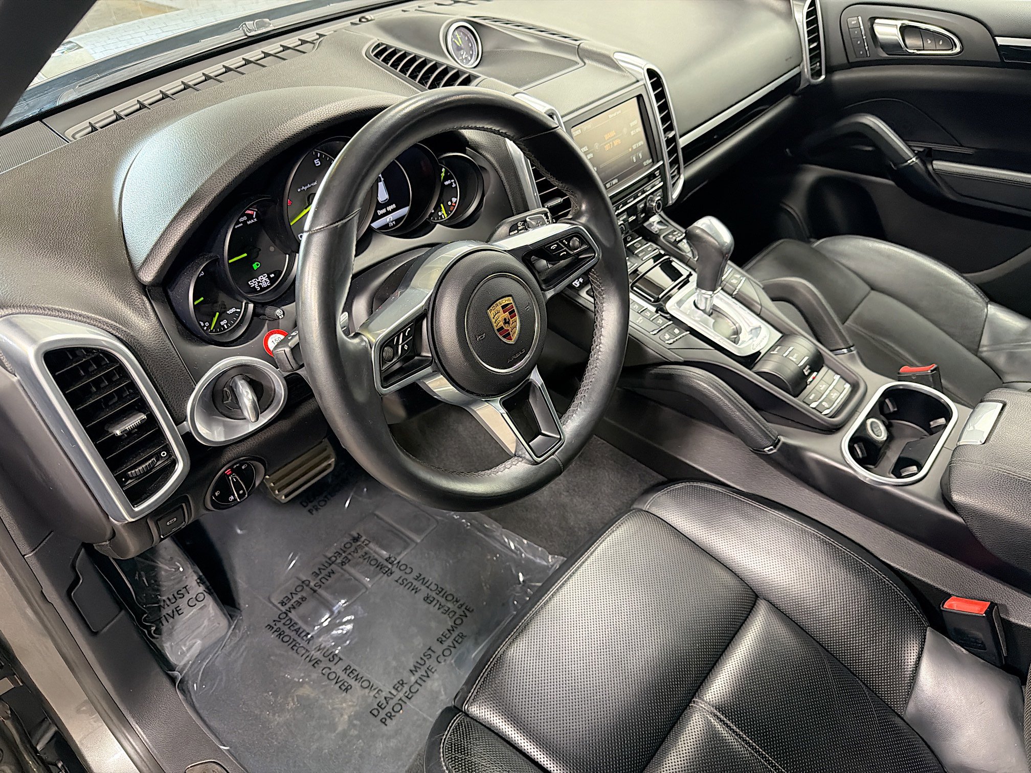 Certified 2016 Porsche Cayenne S AWD/4WD image 4