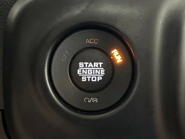 Used 2023 Jeep Wrangler Sport AWD/4WD image 26
